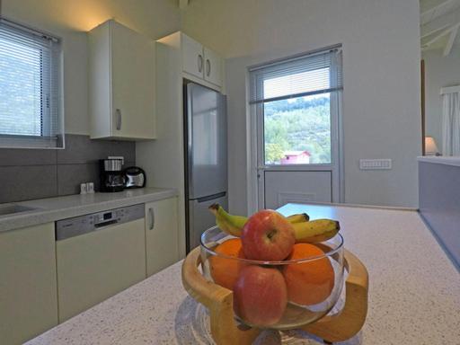 Ferienwohnung Sunray Studio In Poros Poros Town Exterior foto